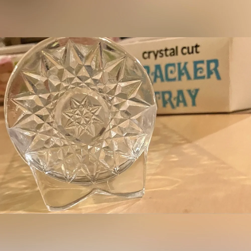 EUC Vintage Crystal Crackers Tray with original box
